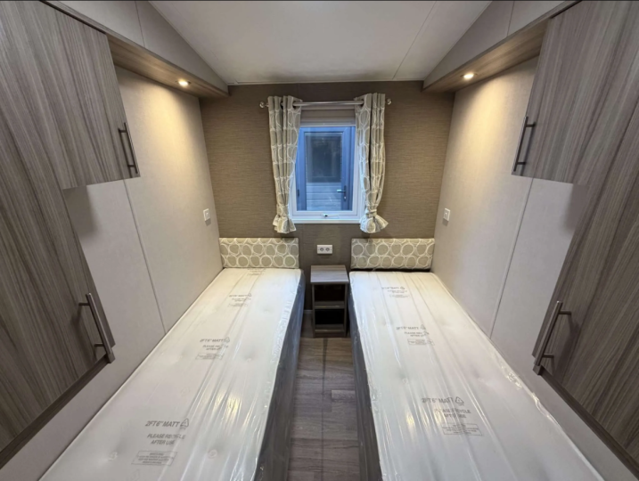 twinroom bosparel 2026