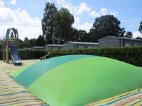 Speeltuin met airtrampoline