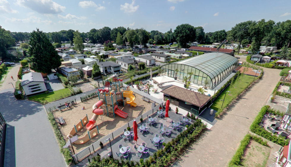 Zwembad speeltuin.png