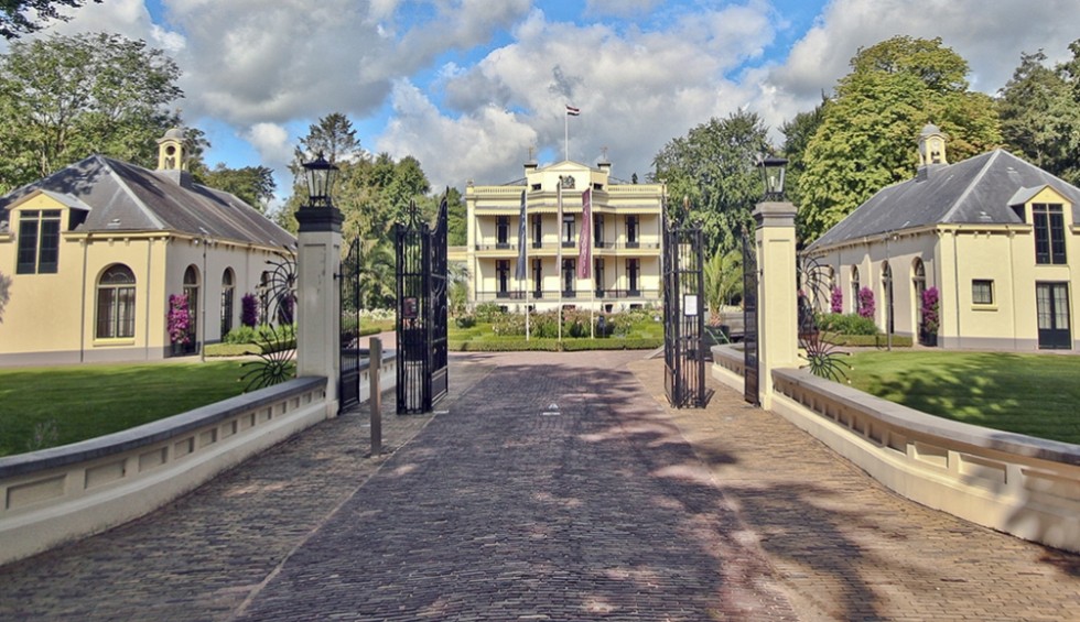 Kasteel de Vanenburg putten.jpg